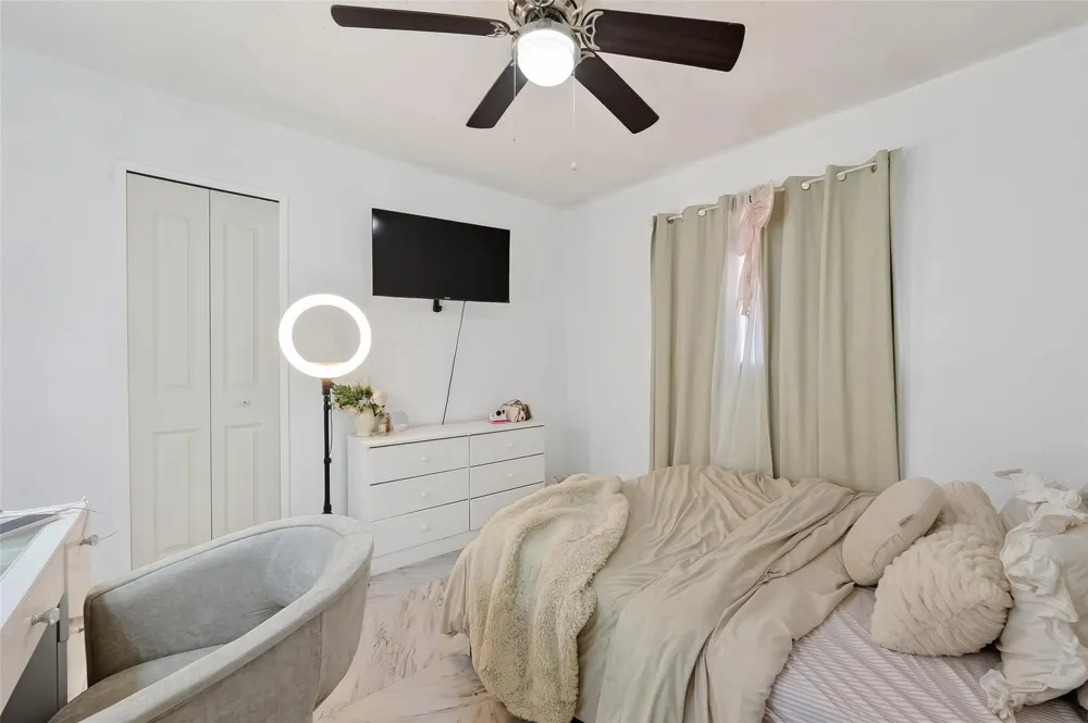 3914 Coltwood Drive Spring, TX 77388