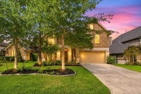 35 Wheatleigh Drive