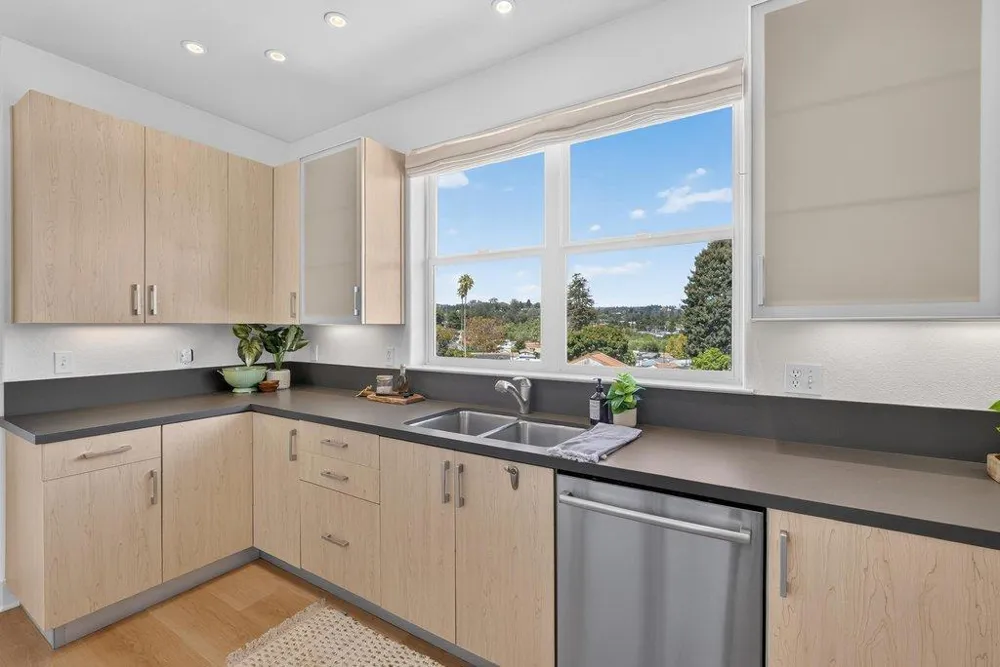 2030 Pacific Avenue #440 Santa Cruz, CA 95060