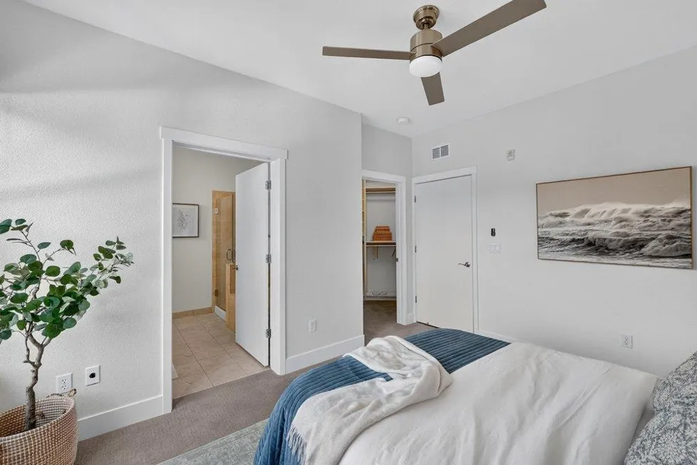 2030 Pacific Avenue #440 Santa Cruz, CA 95060