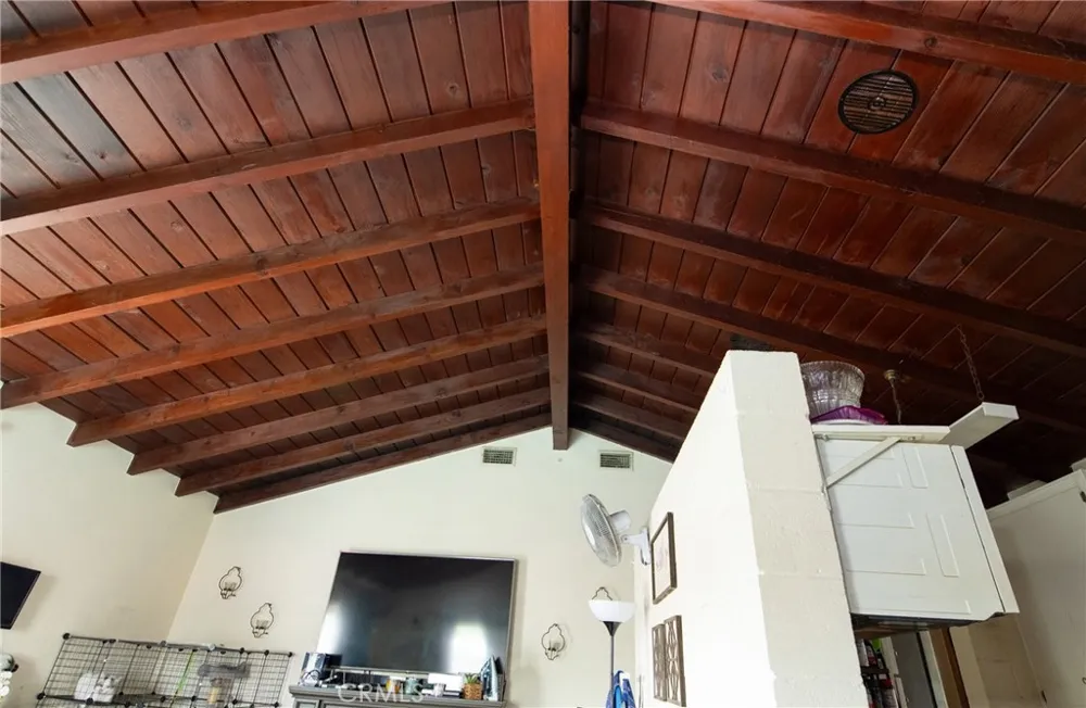 11926 Rives Avenue Downey, CA 90242
