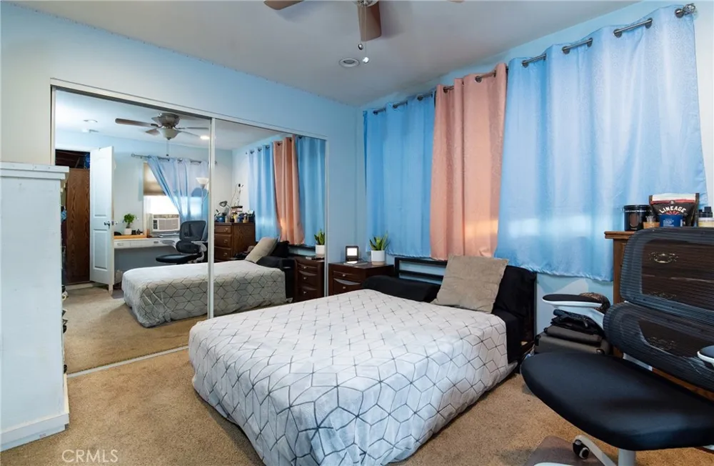 11926 Rives Avenue Downey, CA 90242