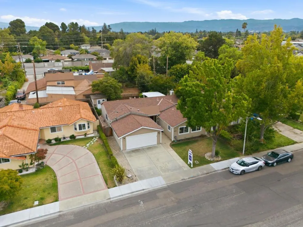 2958 Miles Drive Santa Clara, CA 95051