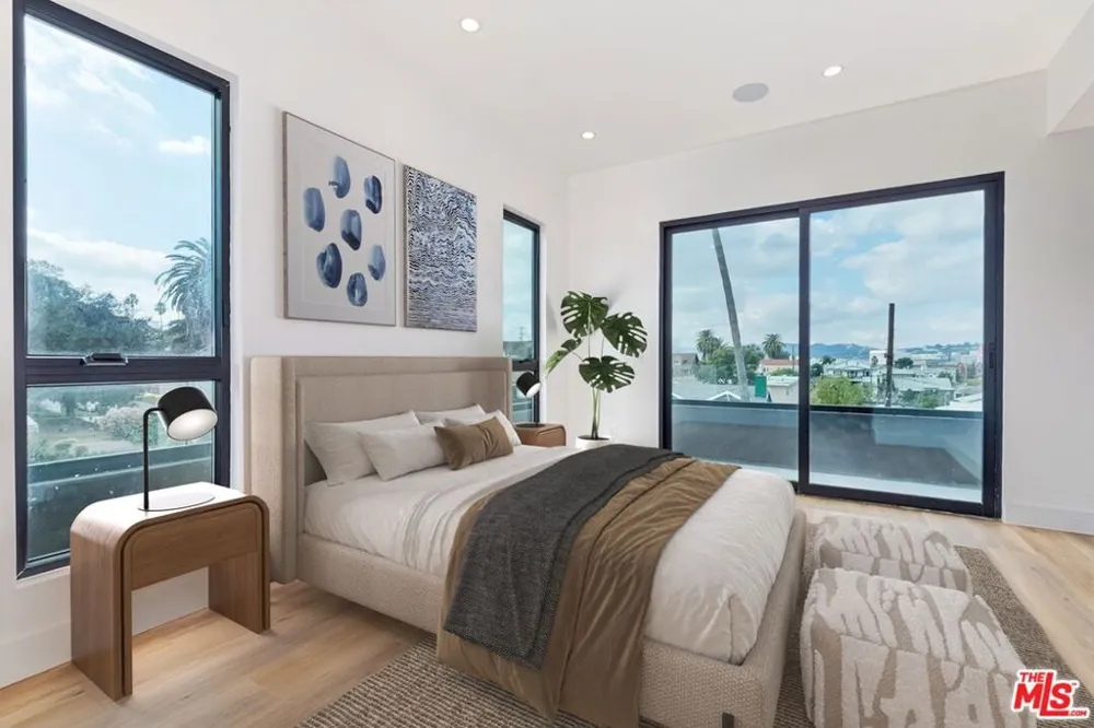 1436 Edgecliffe Drive #103 Los Angeles, CA 90026