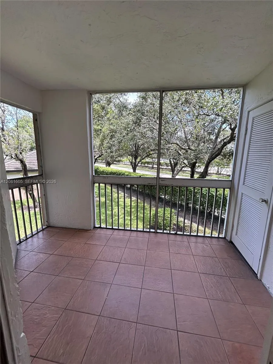 9733 Westview Dr #1321 Coral Springs, FL 33076