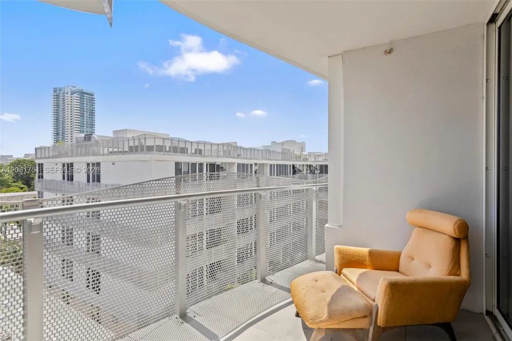 2155 Washington Ct #601 Miami Beach, FL 33139