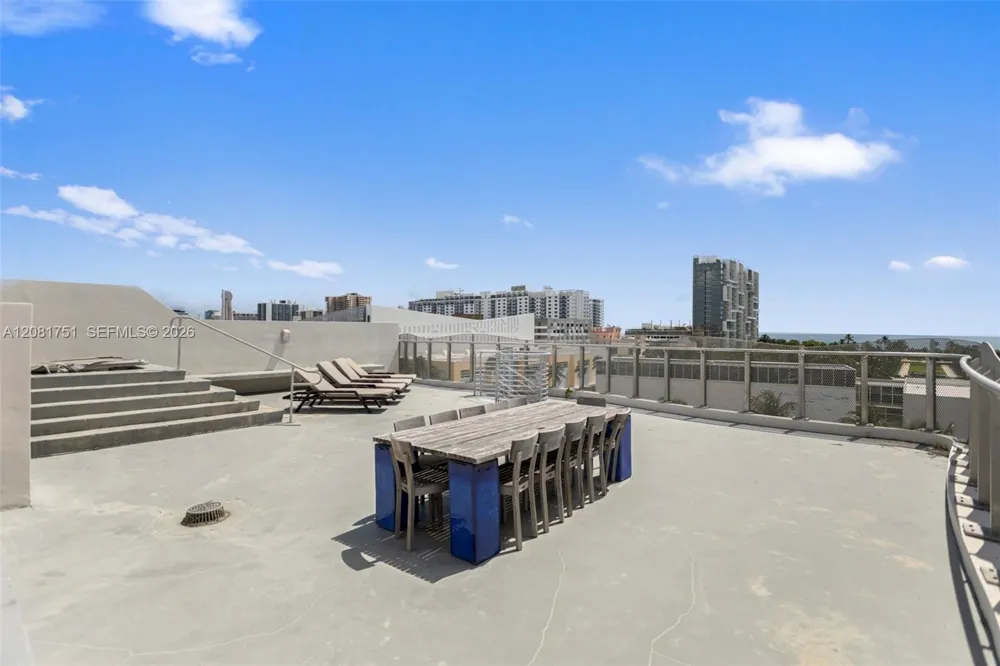 2155 Washington Ct #601 Miami Beach, FL 33139