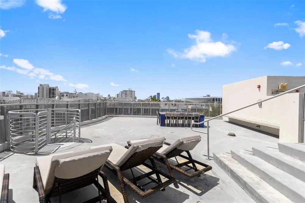 2155 Washington Ct #601 Miami Beach, FL 33139