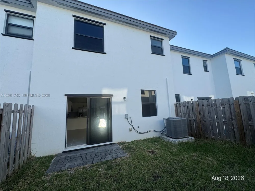 28567 SW 134th Ave Homestead, FL 33033