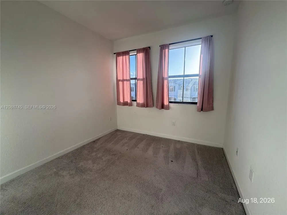 28567 SW 134th Ave Homestead, FL 33033