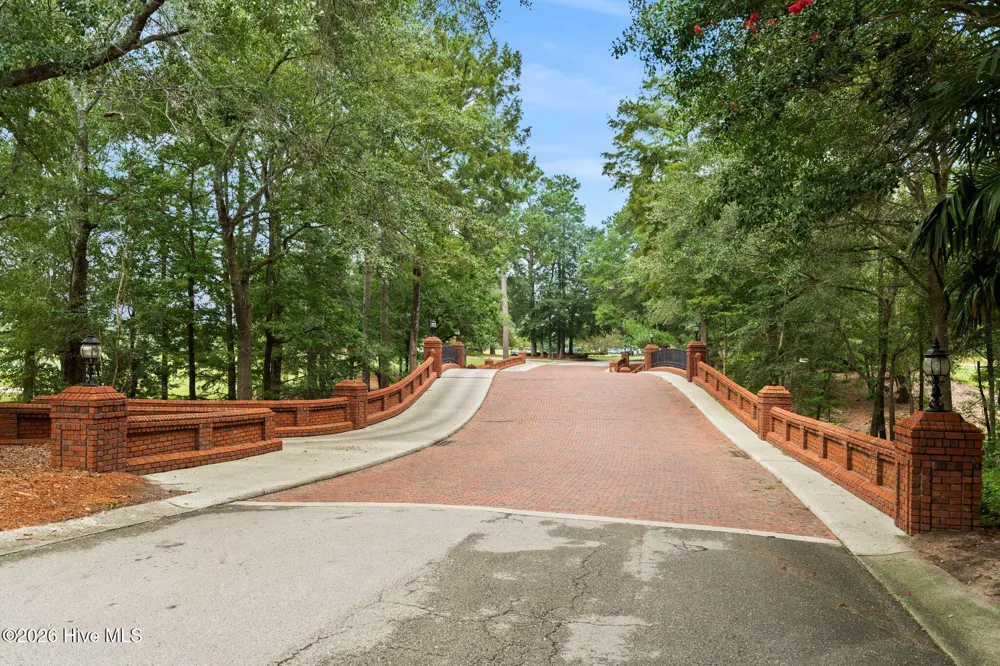 167 Falling Water Way Wallace, NC 28466