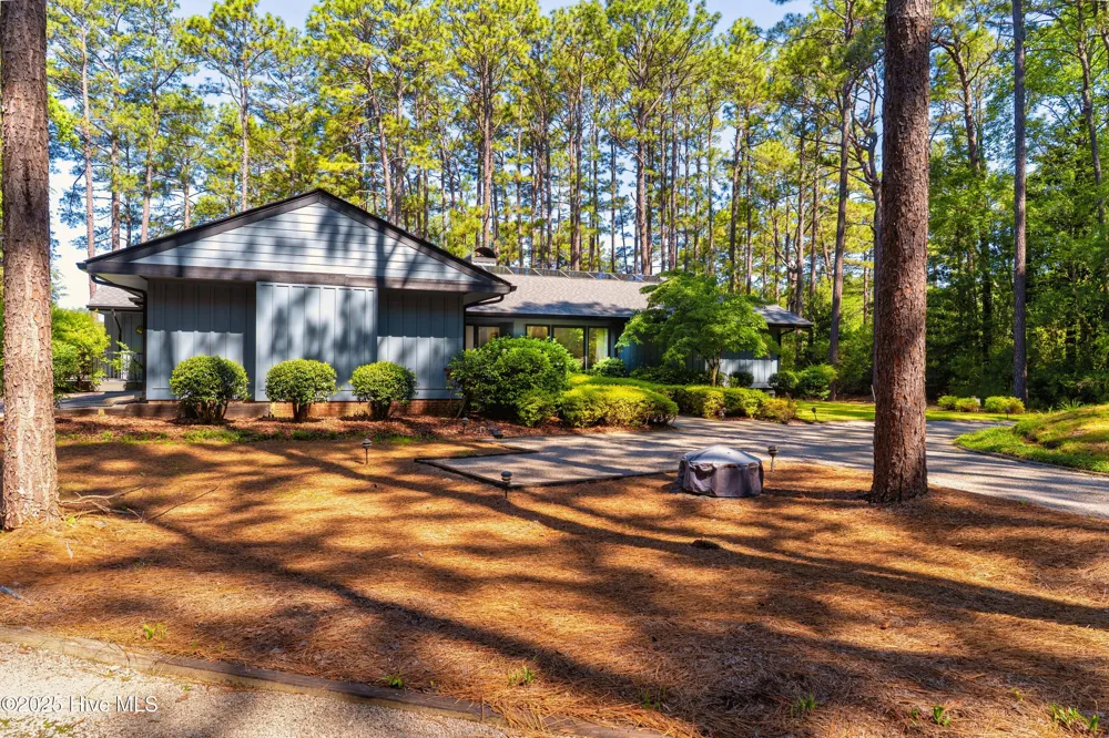 185 Ponte Vedra Drive Pinehurst, NC 28374
