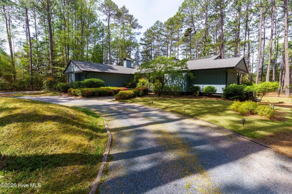 185 Ponte Vedra Drive Pinehurst, NC 28374
