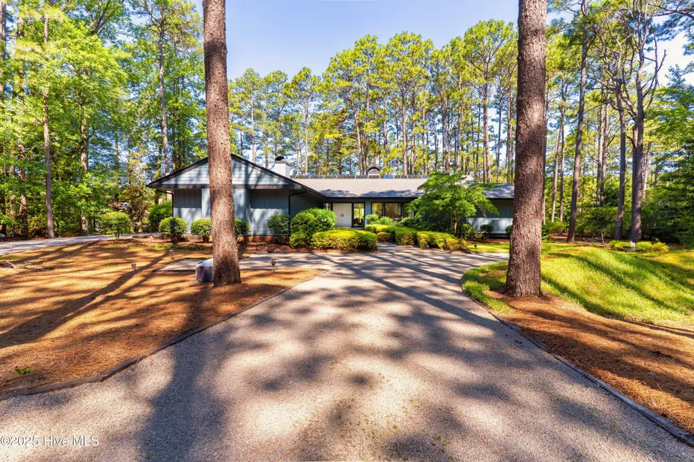 185 Ponte Vedra Drive Pinehurst, NC 28374