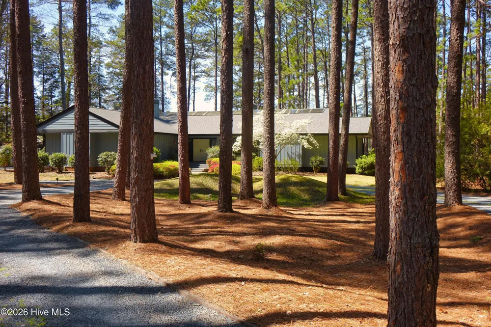 185 Ponte Vedra Drive Pinehurst, NC 28374