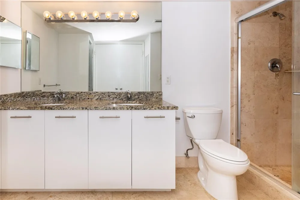 3300 NE 192nd St #702 Aventura, FL 33180