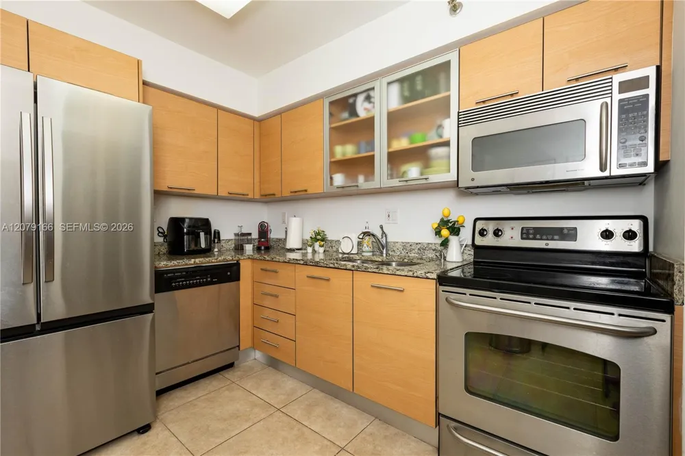 3300 NE 192nd St #702 Aventura, FL 33180