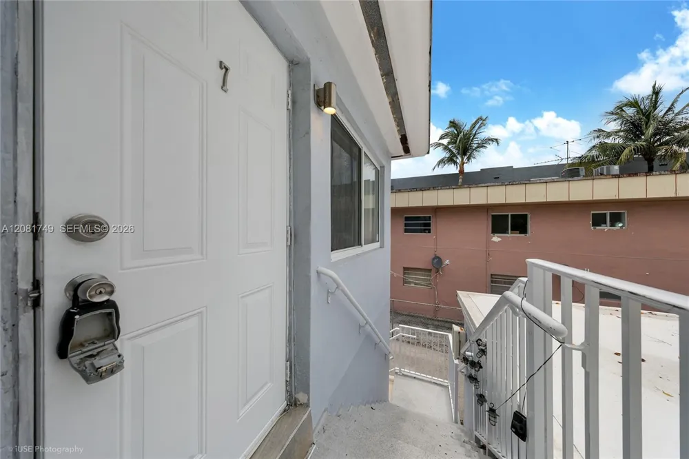 1145 NW 3rd St #3 Miami, FL 33128