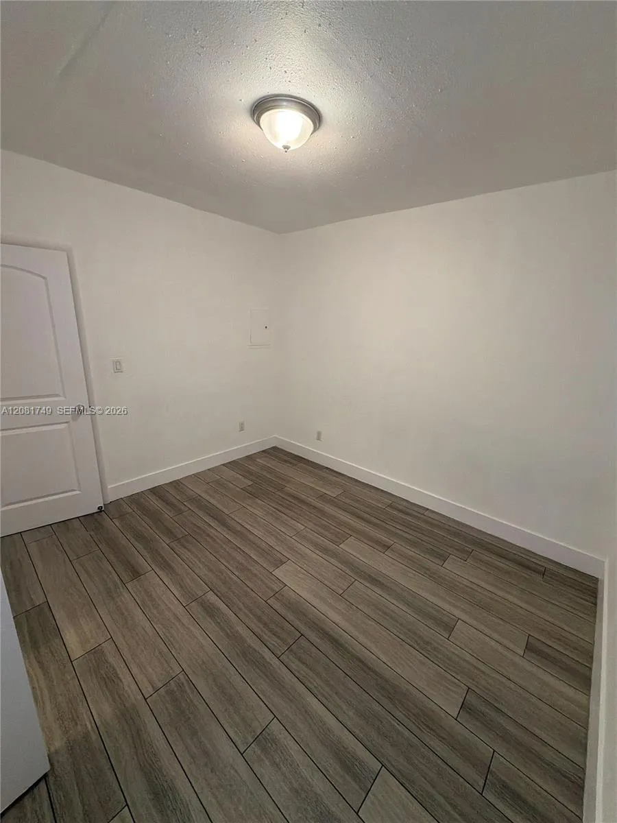1145 NW 3rd St #3 Miami, FL 33128