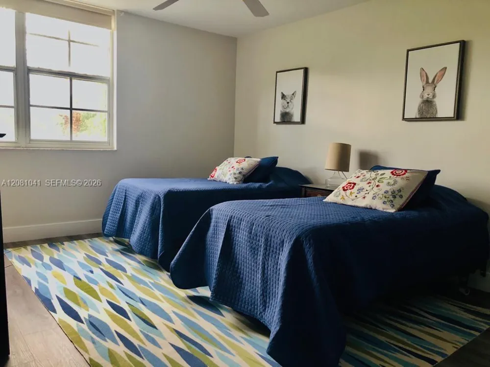 19999 E COUNTRY CLUB DR #1401 Aventura, FL 33180
