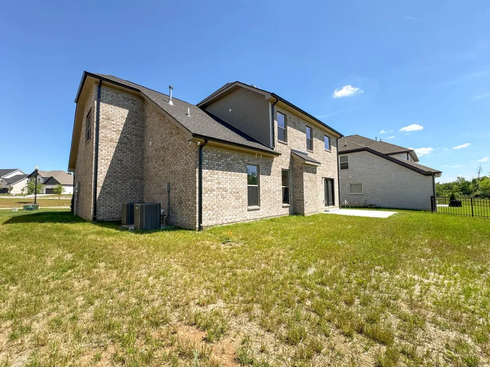 112 Harlinsdale Blvd Gallatin, TN 37066