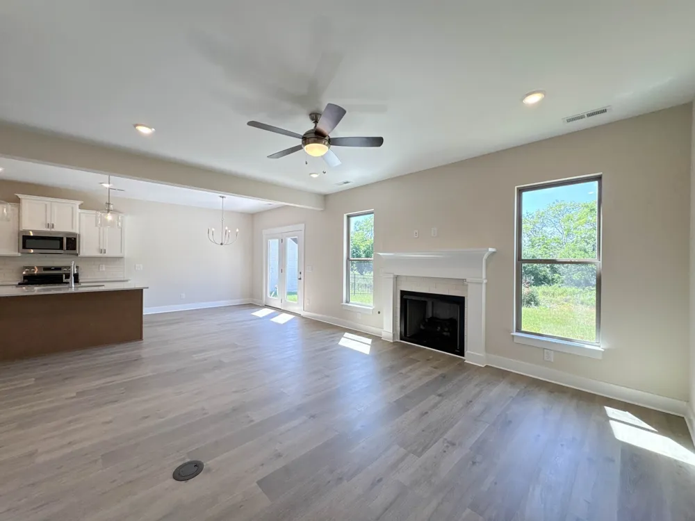 112 Harlinsdale Blvd Gallatin, TN 37066