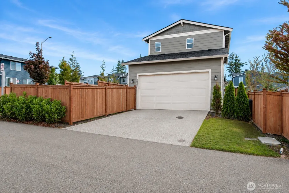 4924 87th Drive NE Marysville, WA 98270