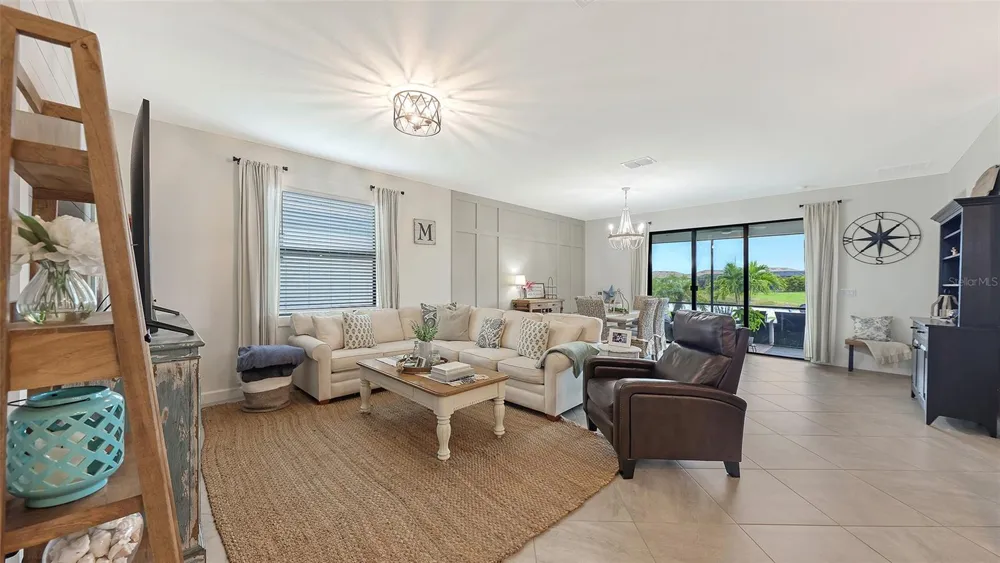 5212 MARINA BASIN COURT Bradenton, FL 34211