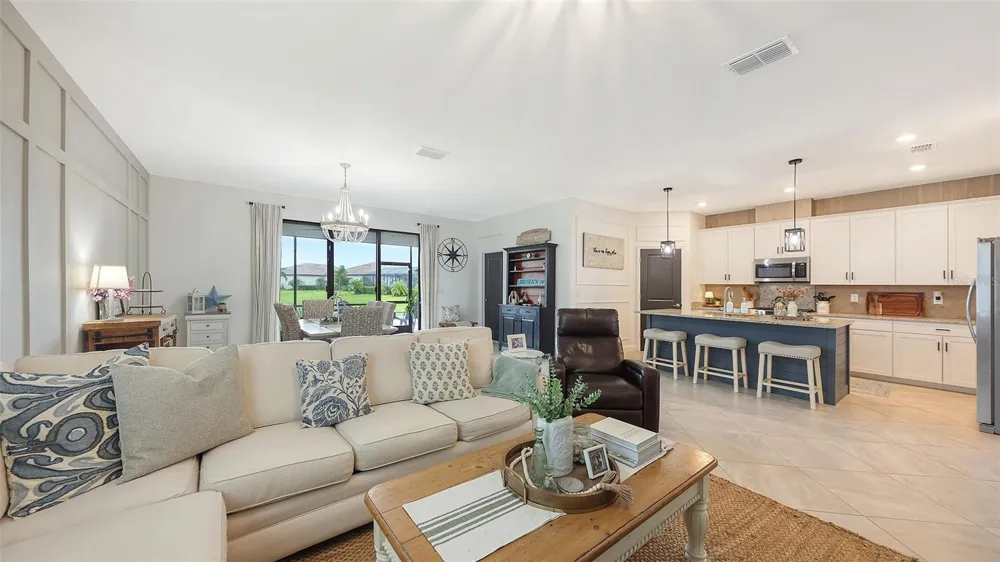 5212 MARINA BASIN COURT Bradenton, FL 34211