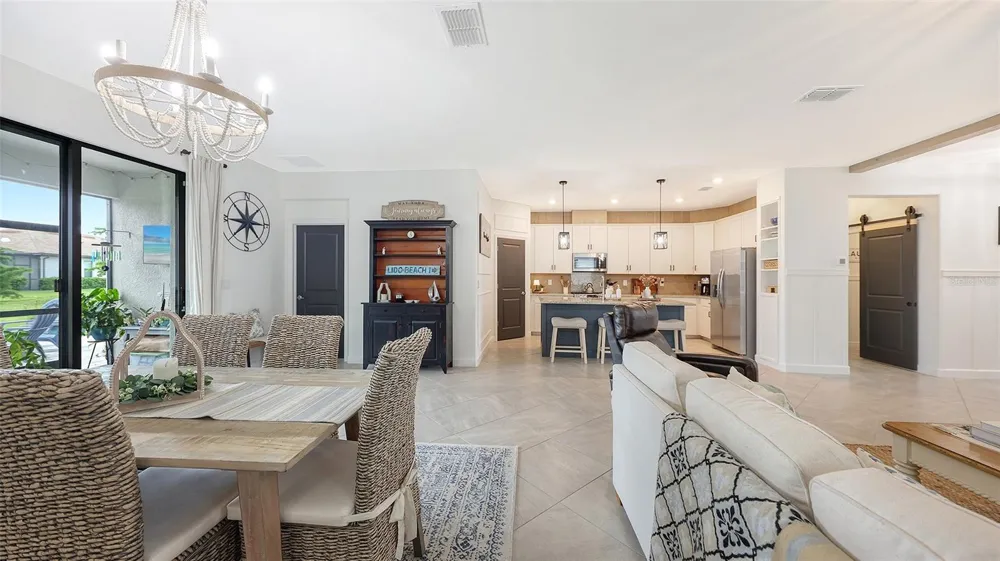 5212 MARINA BASIN COURT Bradenton, FL 34211