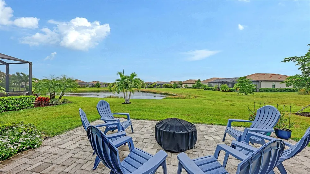 5212 MARINA BASIN COURT Bradenton, FL 34211