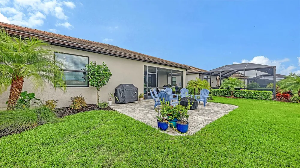 5212 MARINA BASIN COURT Bradenton, FL 34211
