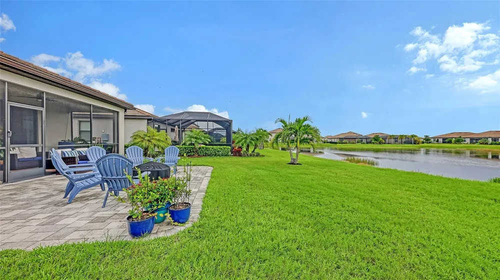 5212 MARINA BASIN COURT Bradenton, FL 34211