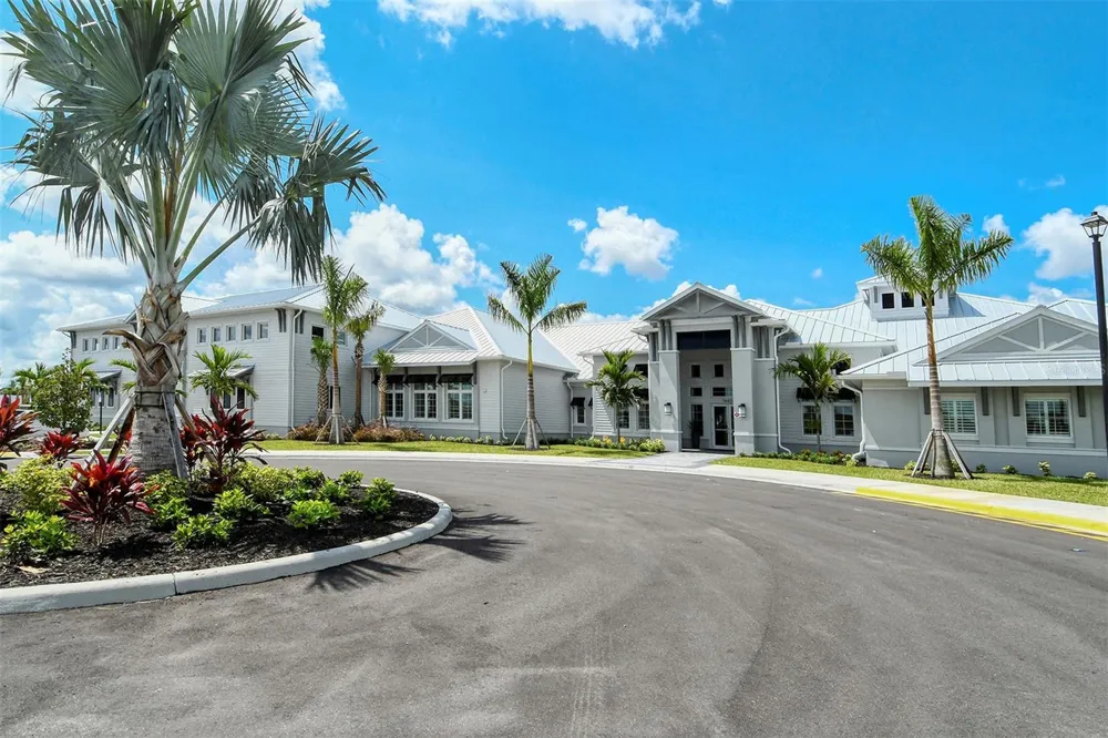 5212 MARINA BASIN COURT Bradenton, FL 34211
