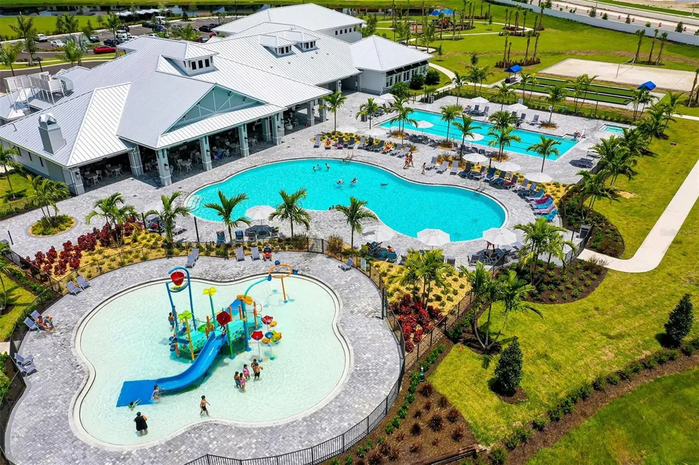 5212 MARINA BASIN COURT Bradenton, FL 34211