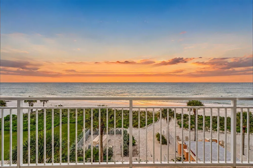 15208 GULF BOULEVARD #404 Madeira Beach, FL 33708