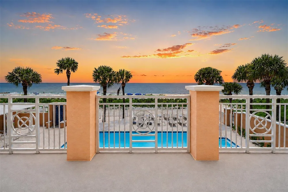 15208 GULF BOULEVARD #404 Madeira Beach, FL 33708