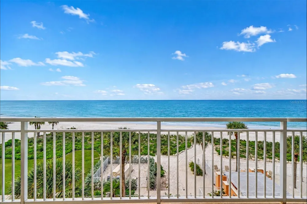 15208 GULF BOULEVARD #404 Madeira Beach, FL 33708