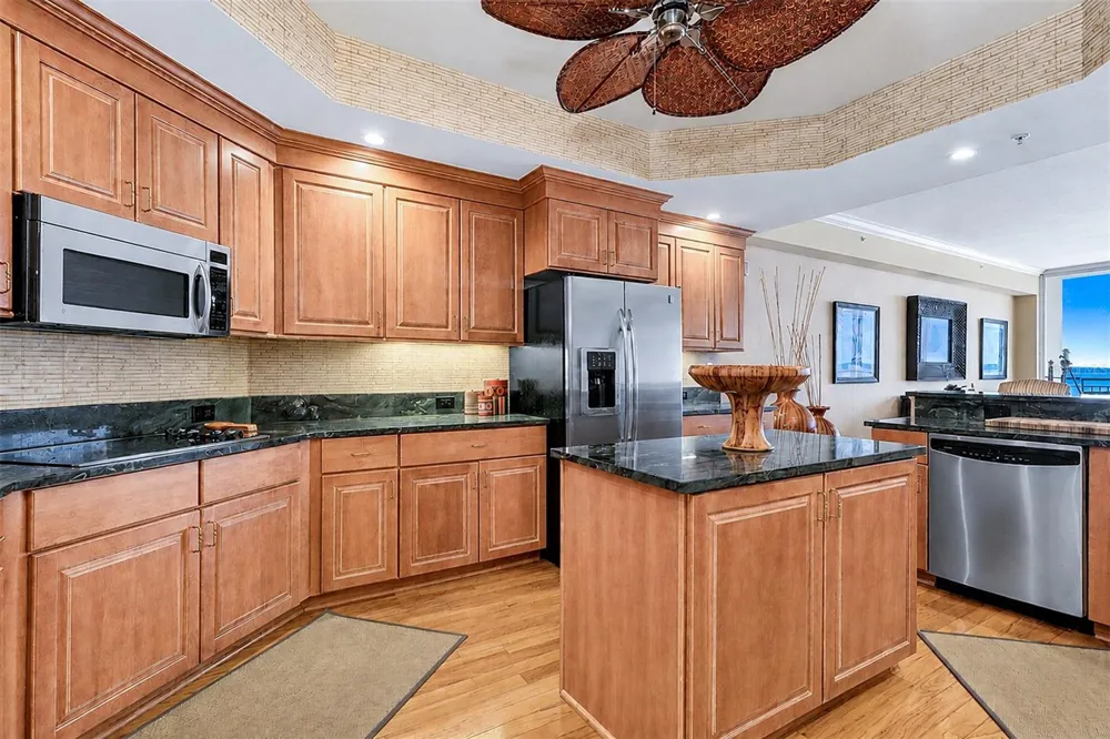 15208 GULF BOULEVARD #404 Madeira Beach, FL 33708
