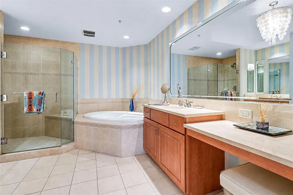 15208 GULF BOULEVARD #404 Madeira Beach, FL 33708