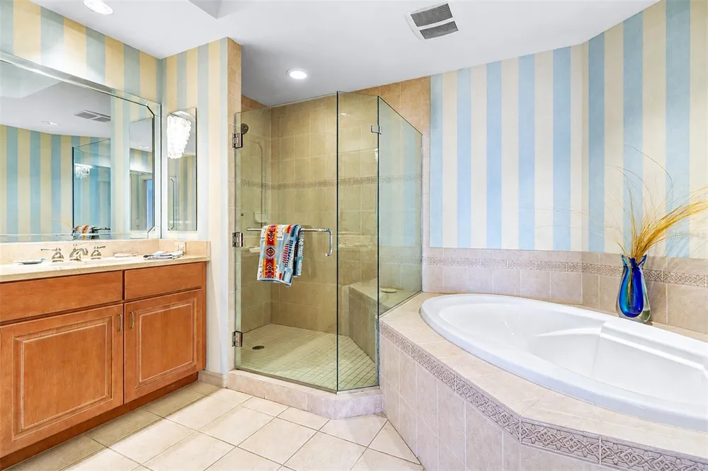 15208 GULF BOULEVARD #404 Madeira Beach, FL 33708