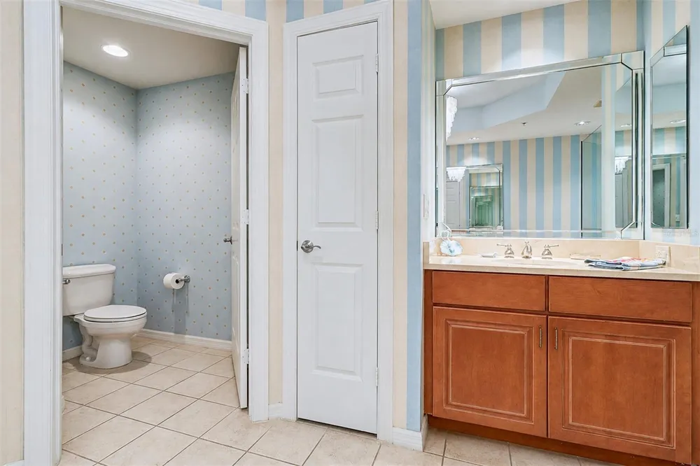 15208 GULF BOULEVARD #404 Madeira Beach, FL 33708