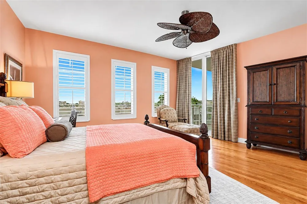 15208 GULF BOULEVARD #404 Madeira Beach, FL 33708