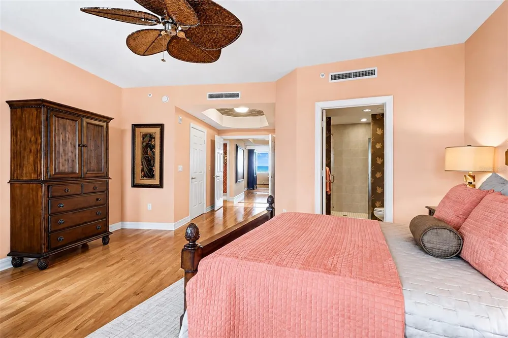 15208 GULF BOULEVARD #404 Madeira Beach, FL 33708