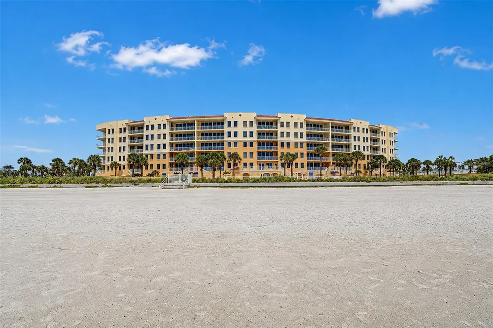 15208 GULF BOULEVARD #404 Madeira Beach, FL 33708