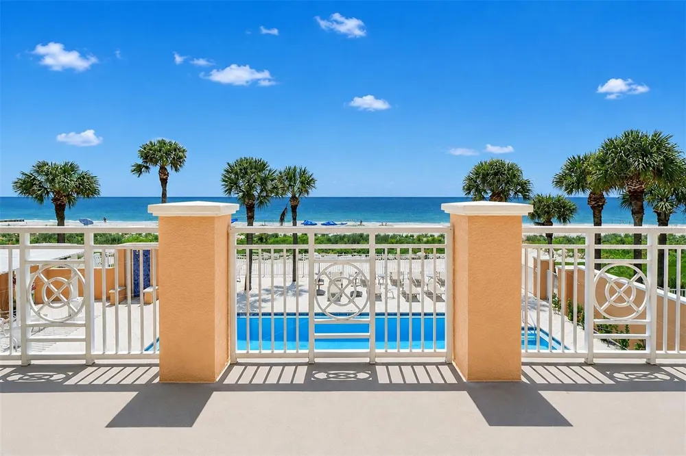 15208 GULF BOULEVARD #404 Madeira Beach, FL 33708