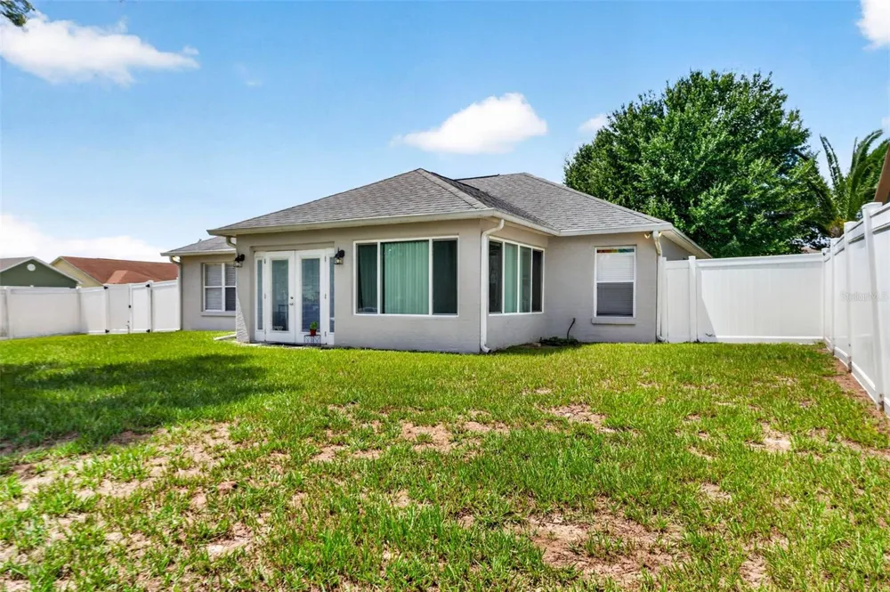 7524 JESSAMINE DRIVE Lakeland, FL 33810