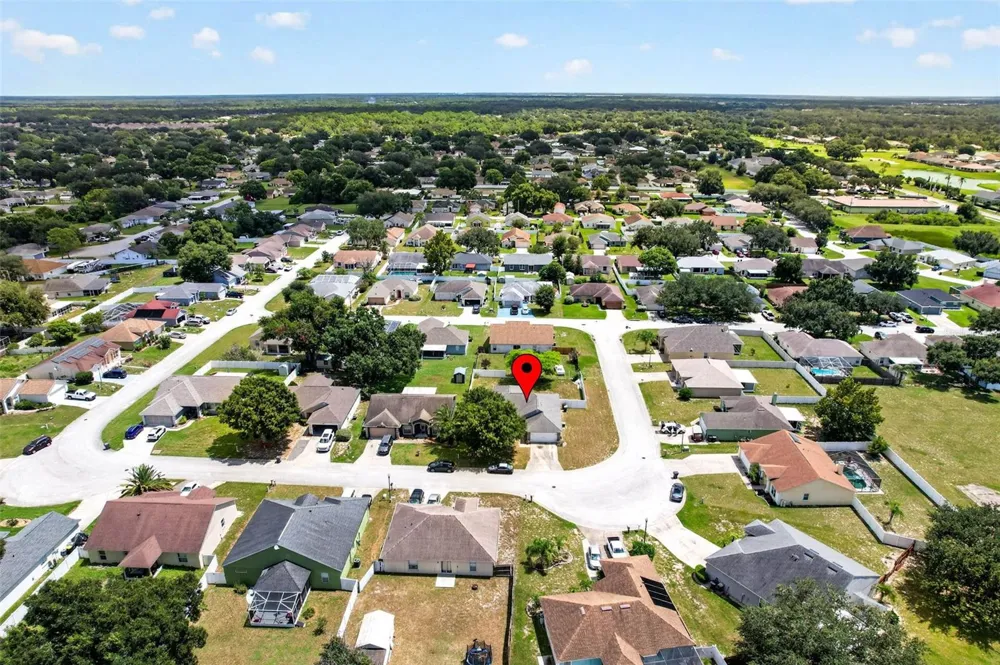 7524 JESSAMINE DRIVE Lakeland, FL 33810
