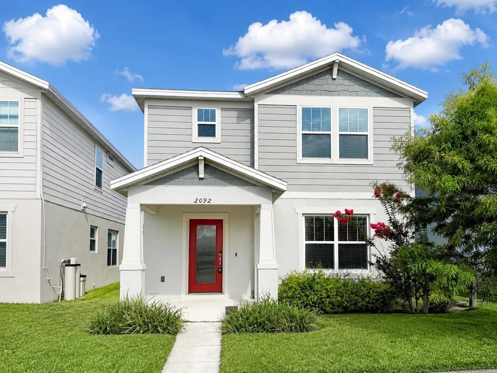 2092 CROSS PRAIRIE PARKWAY Kissimmee, FL 34744