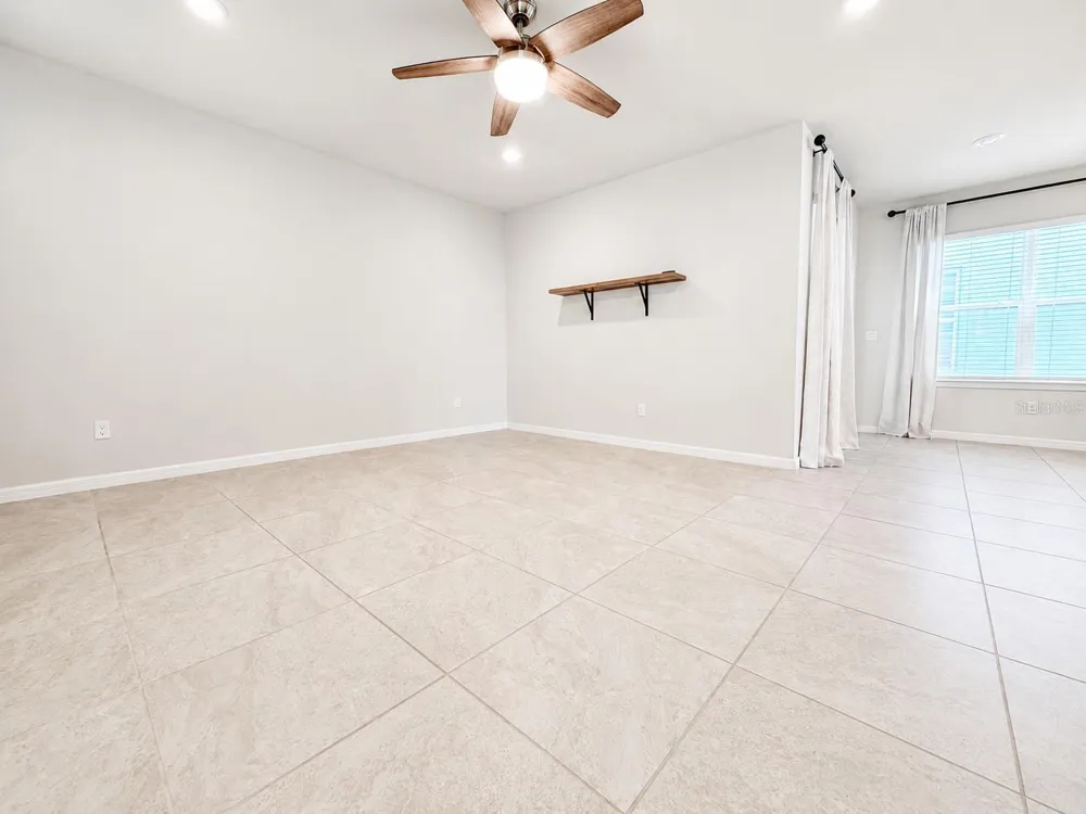 2092 CROSS PRAIRIE PARKWAY Kissimmee, FL 34744